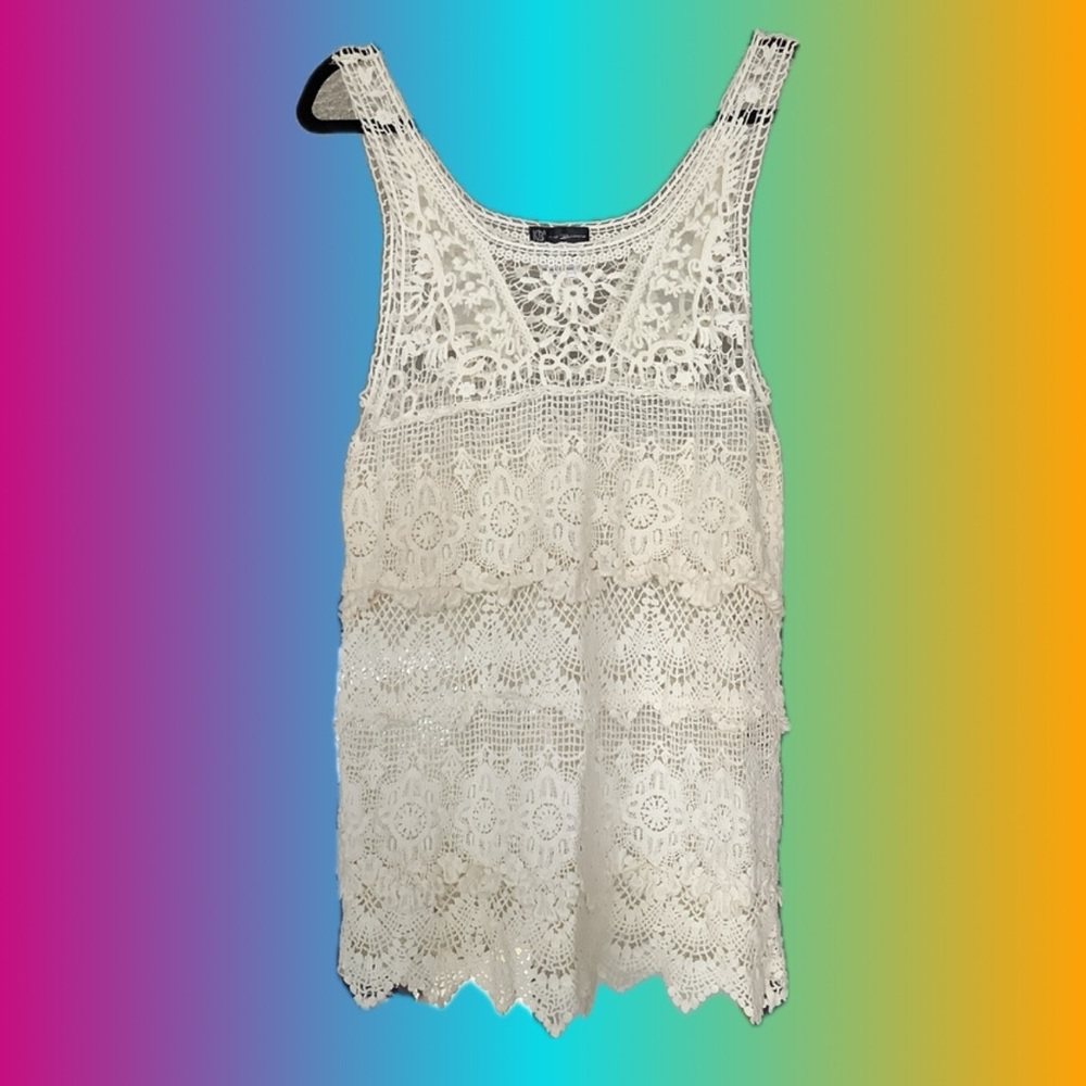 Elegant Lace Sleeveless Top - Cream